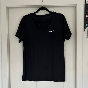 Nike Women's Black Dri-Fit Short Sleeve Tee